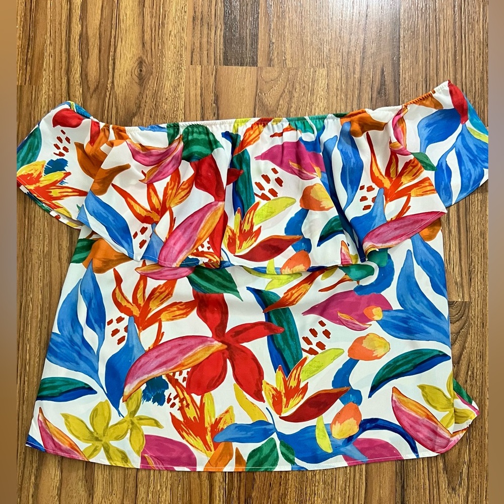 Show Me Your MuMu Off Shoulder Flower Blouse Size Medium Brand New Never Worn